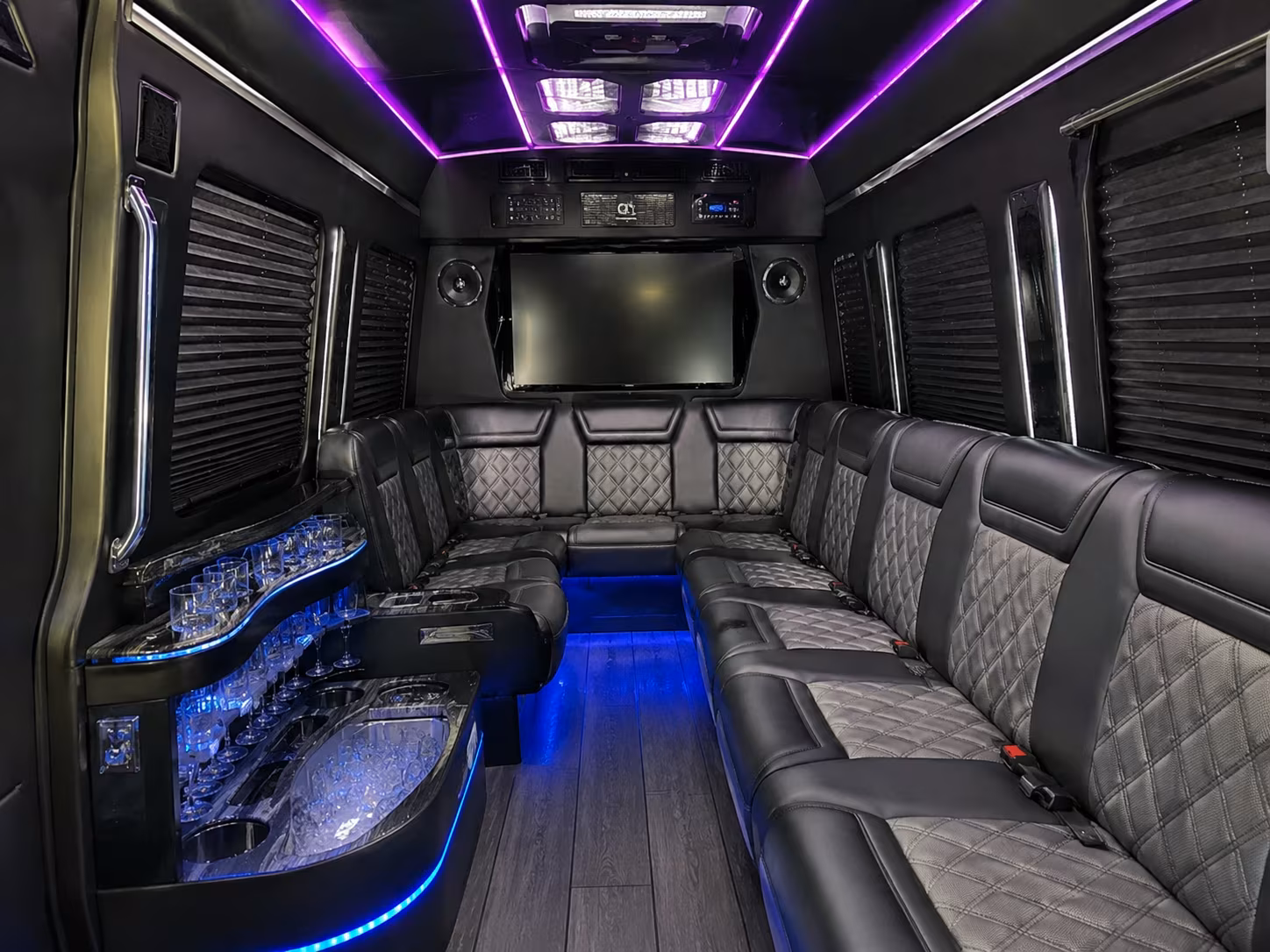 durhamcoachbuscompany com is here to make corporate outings at american tobacco campus simple